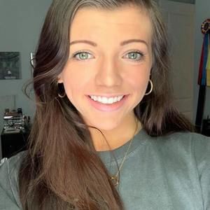 Meet your Posher, Ava